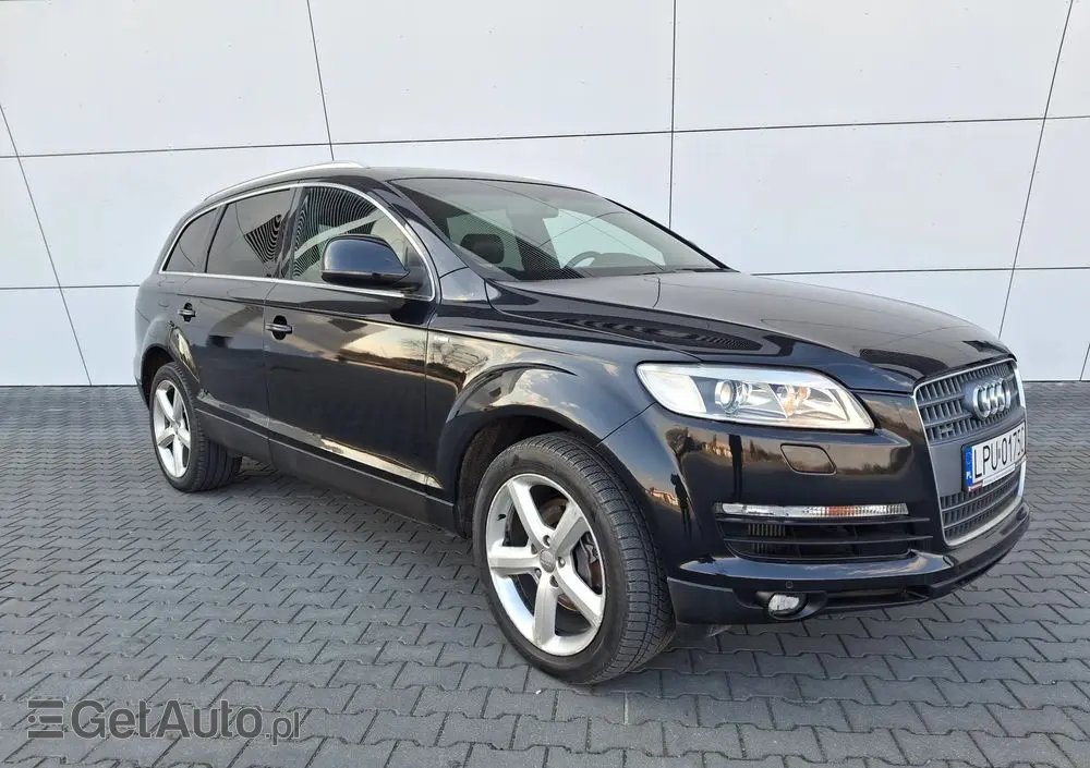 AUDI Q7 3.0 TDI Quattro Tiptronic