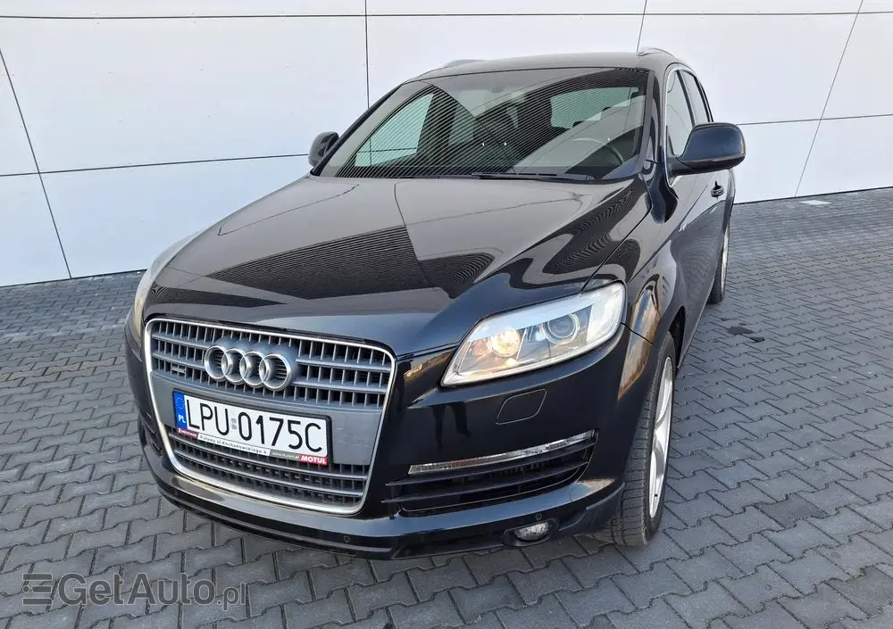 AUDI Q7 3.0 TDI Quattro Tiptronic