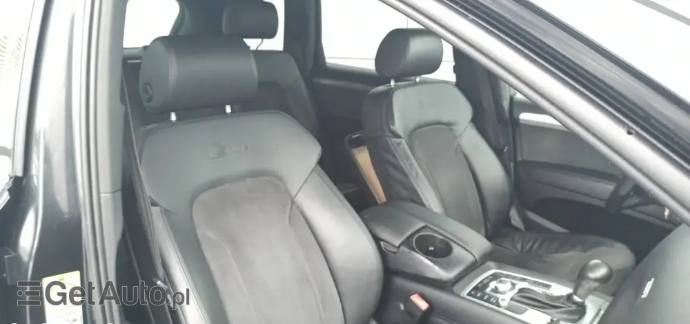 AUDI Q7 3.0 TDI Quattro Tiptronic