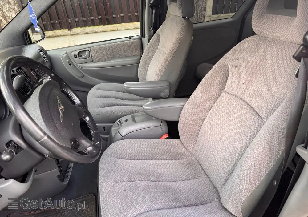CHRYSLER Grand Voyager 3.3 LX