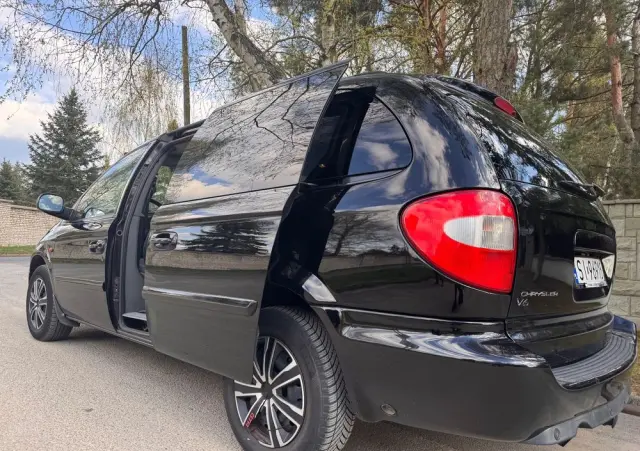 CHRYSLER Grand Voyager 3.3 LX