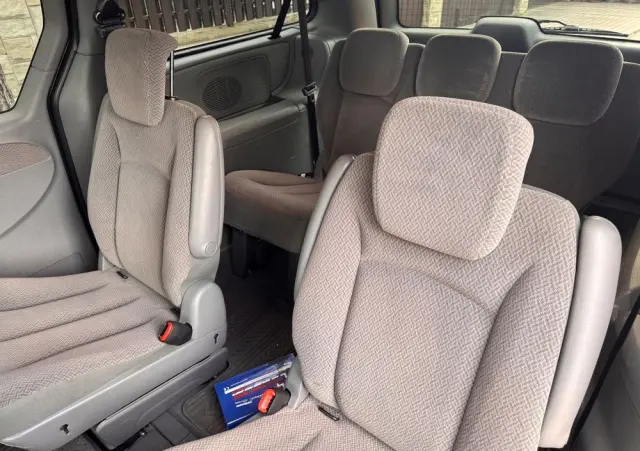 CHRYSLER Grand Voyager 3.3 LX