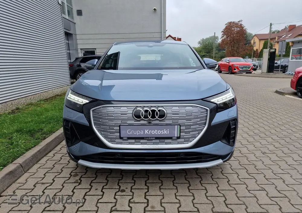 AUDI Q4 Sportback e-tron 