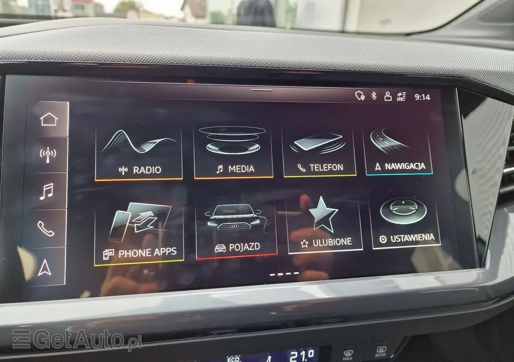 AUDI Q4 Sportback e-tron 