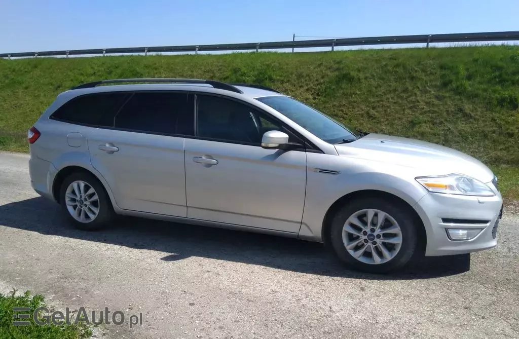 FORD Mondeo Titanium