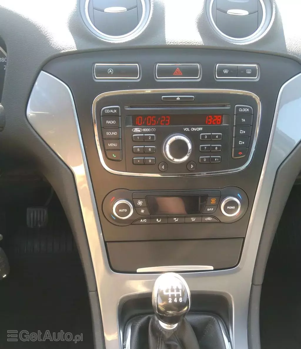 FORD Mondeo Titanium