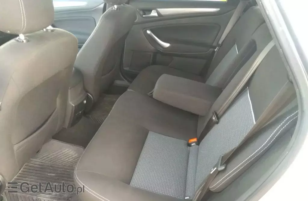 FORD Mondeo Titanium