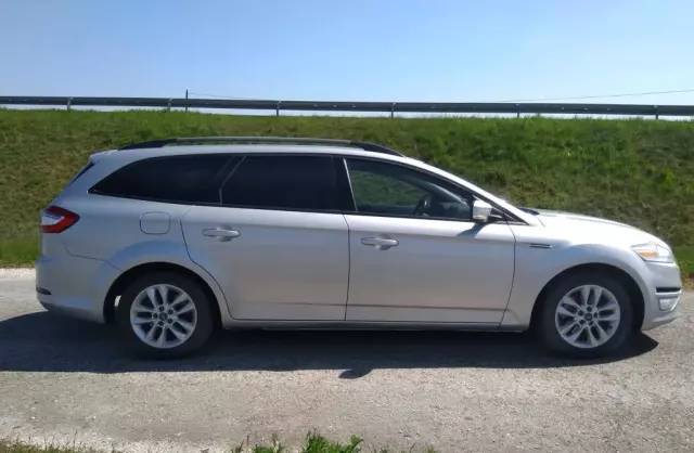 FORD Mondeo Titanium