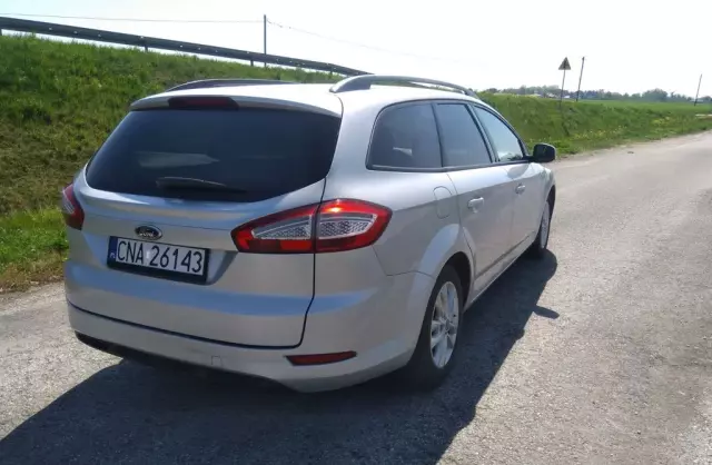 FORD Mondeo Titanium