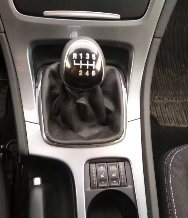 FORD Mondeo Titanium