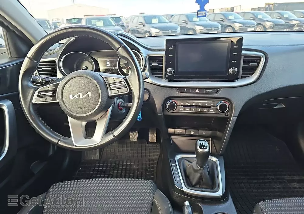 KIA Ceed 1.5 T-GDI M
