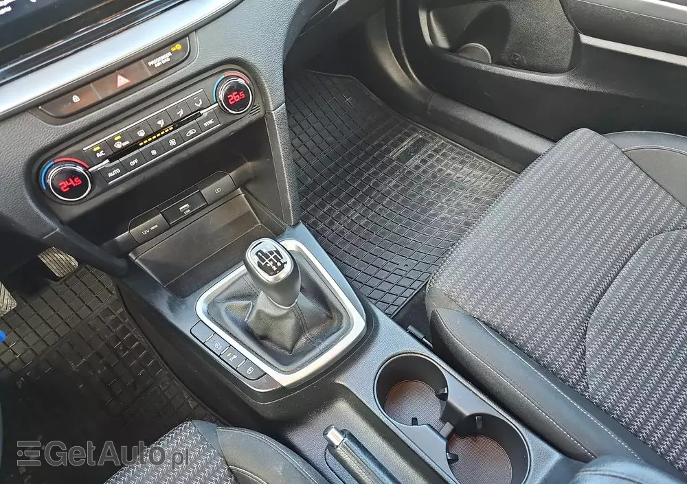 KIA Ceed 1.5 T-GDI M