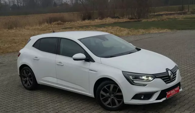 RENAULT Megane 