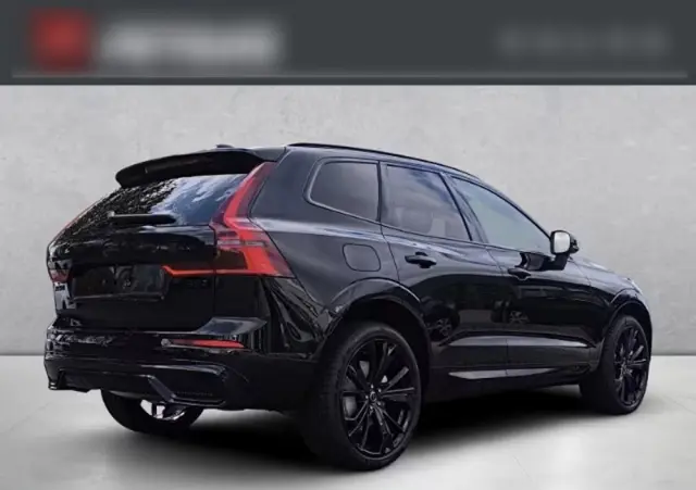 VOLVO XC 60 B5 B AWD Plus Black Edition