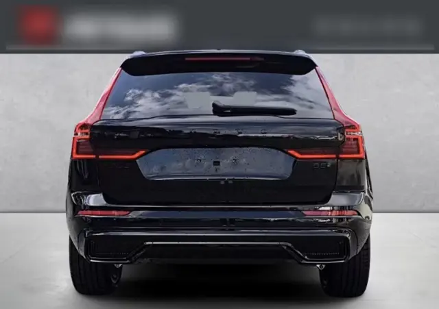 VOLVO XC 60 B5 B AWD Plus Black Edition