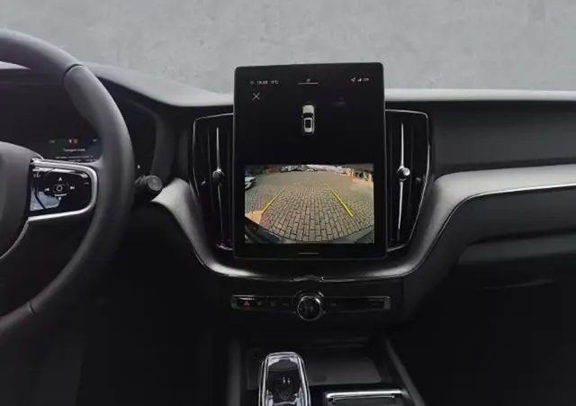 VOLVO XC 60 B5 B AWD Plus Black Edition