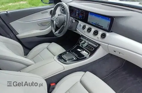 MERCEDES-BENZ 300 