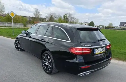 MERCEDES-BENZ 300 