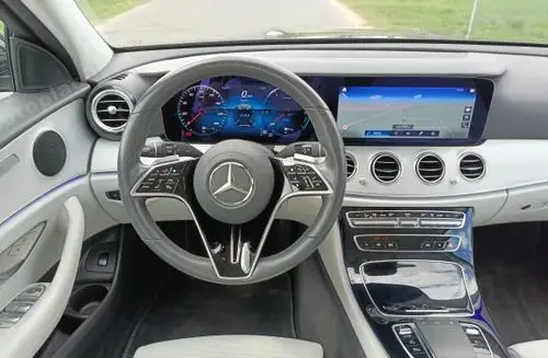 MERCEDES-BENZ 300 