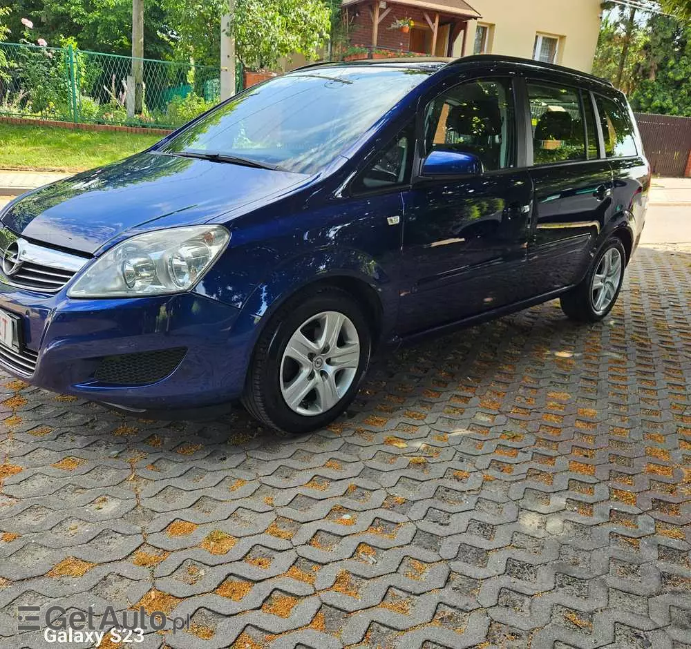 OPEL Zafira 1.6 Edition