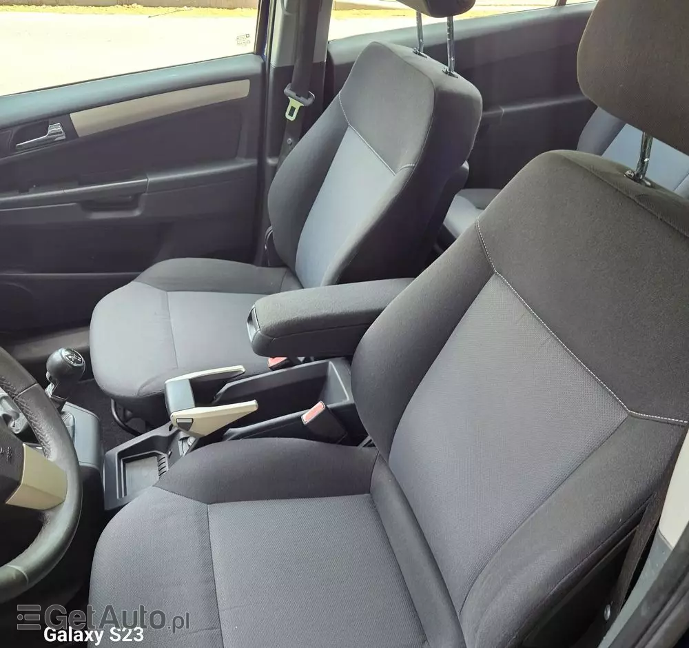 OPEL Zafira 1.6 Edition