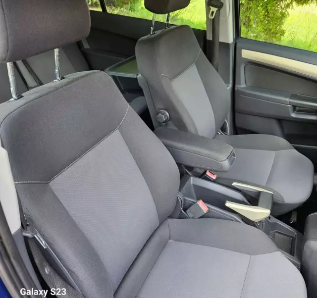 OPEL Zafira 1.6 Edition