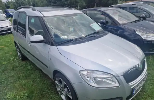 SKODA Roomster 