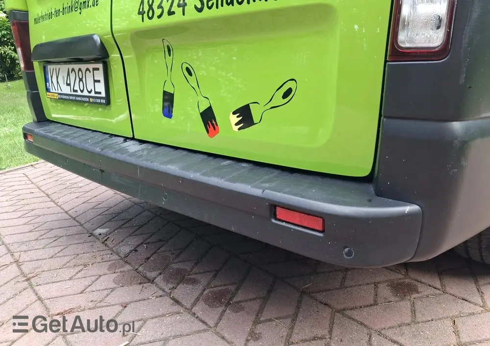 RENAULT Trafic 