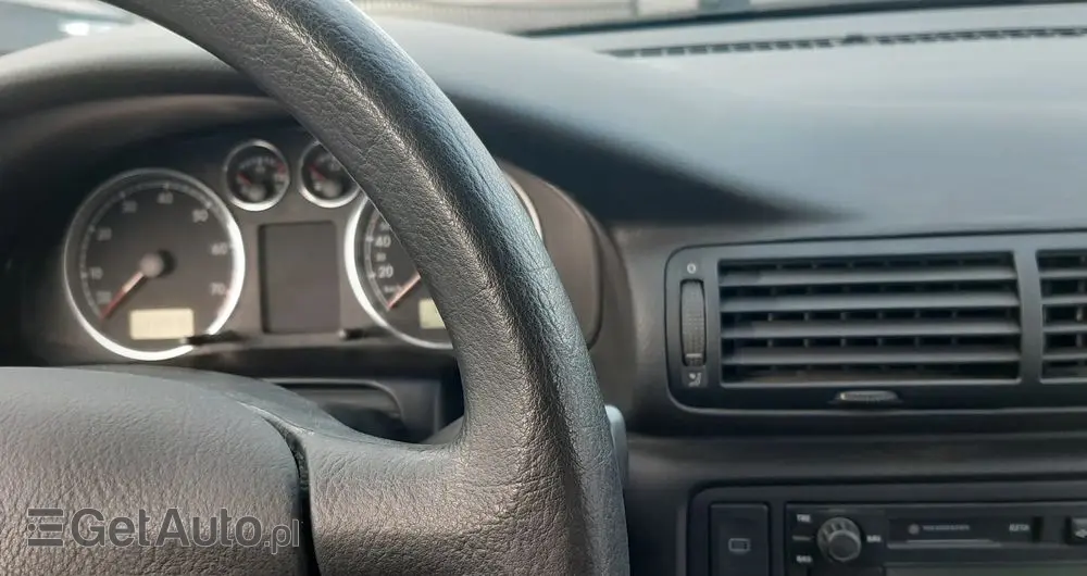 VOLKSWAGEN Passat 2.0