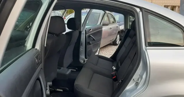 VOLKSWAGEN Passat 2.0