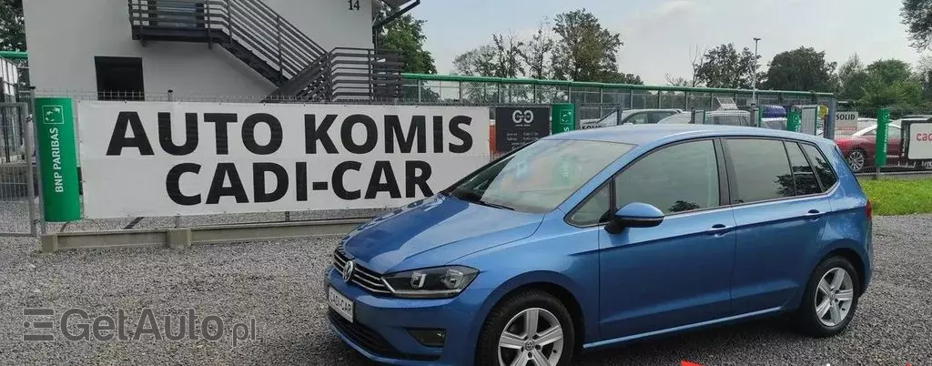 VOLKSWAGEN Golf Sportsvan 