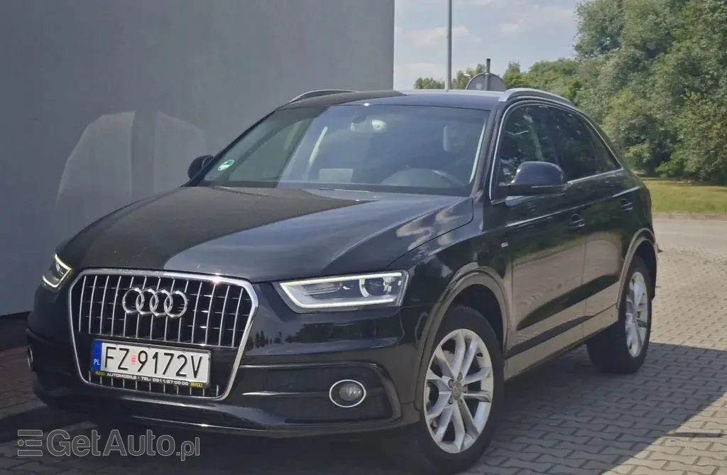 AUDI Q3 