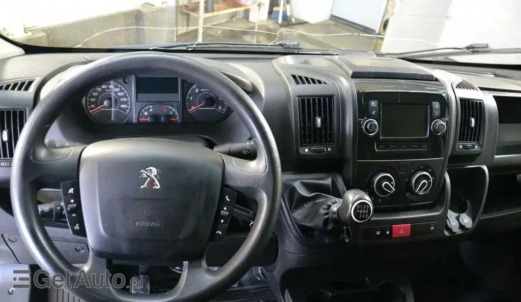 PEUGEOT Boxer 