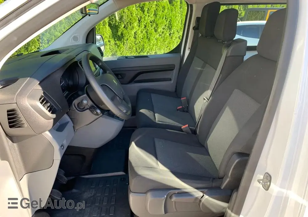PEUGEOT Traveller 1.5 BlueHDi Long Business