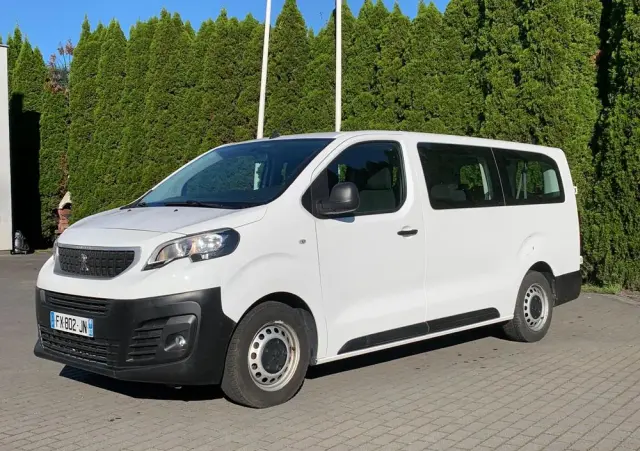 PEUGEOT Traveller 1.5 BlueHDi Long Business
