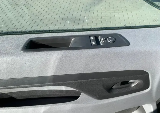 PEUGEOT Traveller 1.5 BlueHDi Long Business