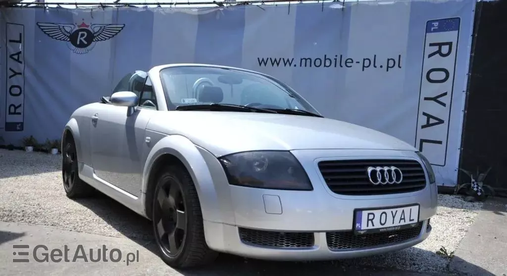 AUDI TT 