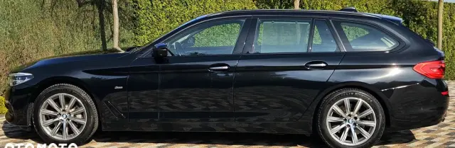 BMW Seria 5 530d xDrive Sport Line sport
