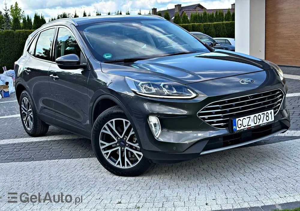 FORD Kuga 2.5 Duratec PHEV TITANIUM