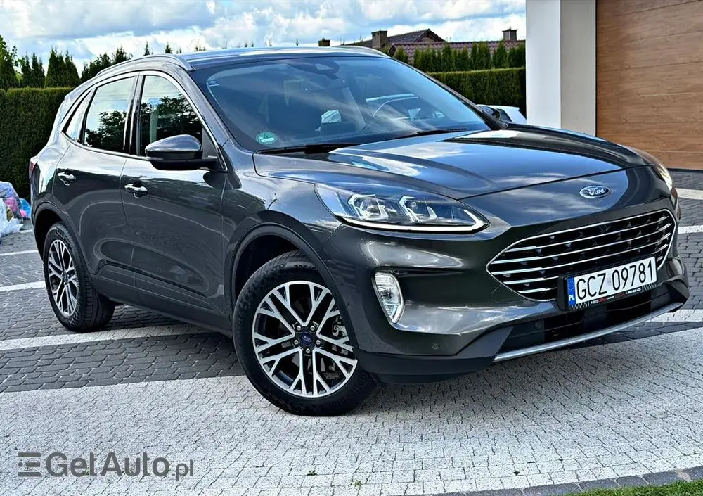 FORD Kuga 2.5 Duratec PHEV TITANIUM