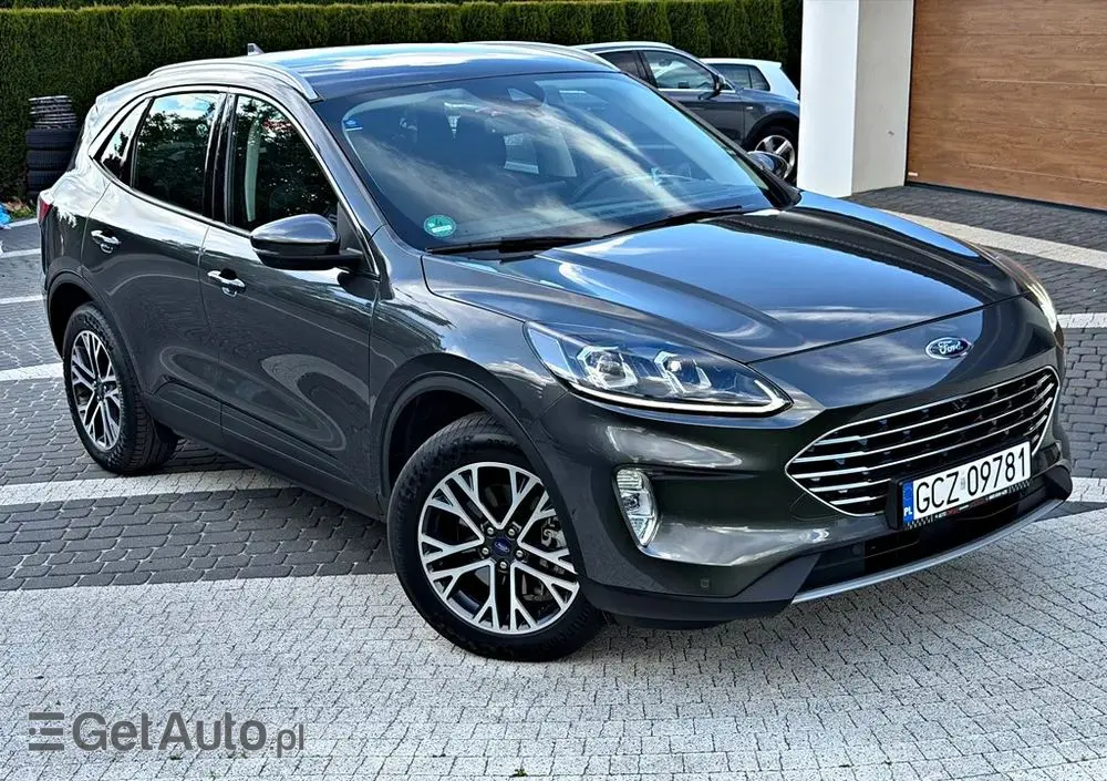FORD Kuga 2.5 Duratec PHEV TITANIUM