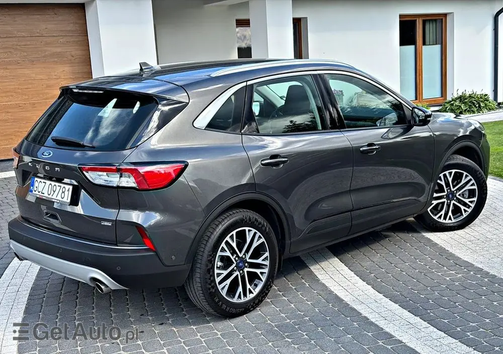 FORD Kuga 2.5 Duratec PHEV TITANIUM