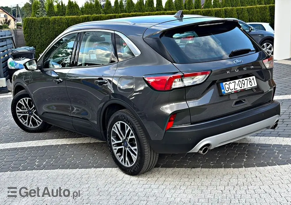 FORD Kuga 2.5 Duratec PHEV TITANIUM