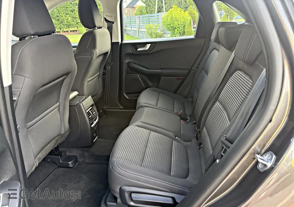FORD Kuga 2.5 Duratec PHEV TITANIUM