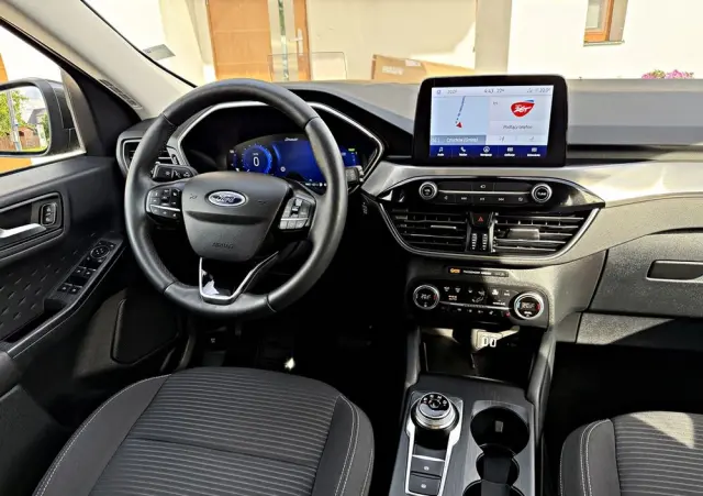 FORD Kuga 2.5 Duratec PHEV TITANIUM
