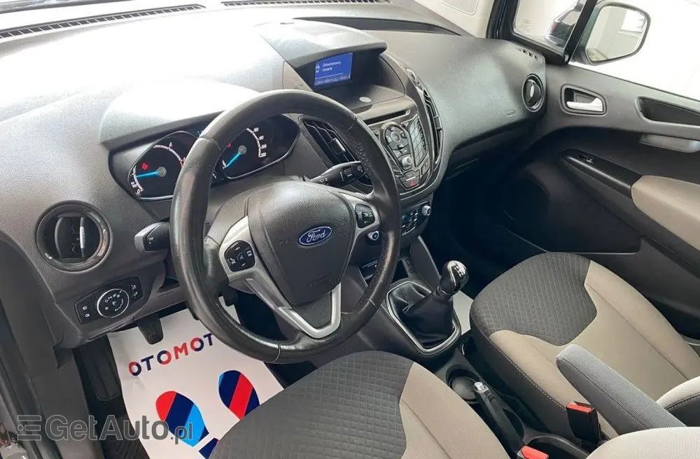 FORD Tourneo Courier 