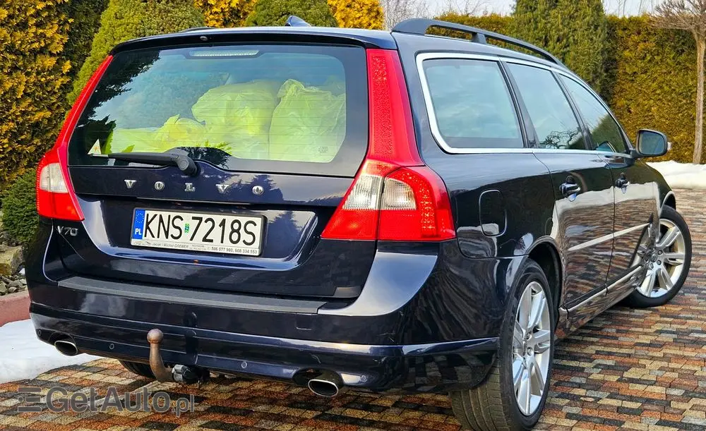 VOLVO V70 D5 Summum