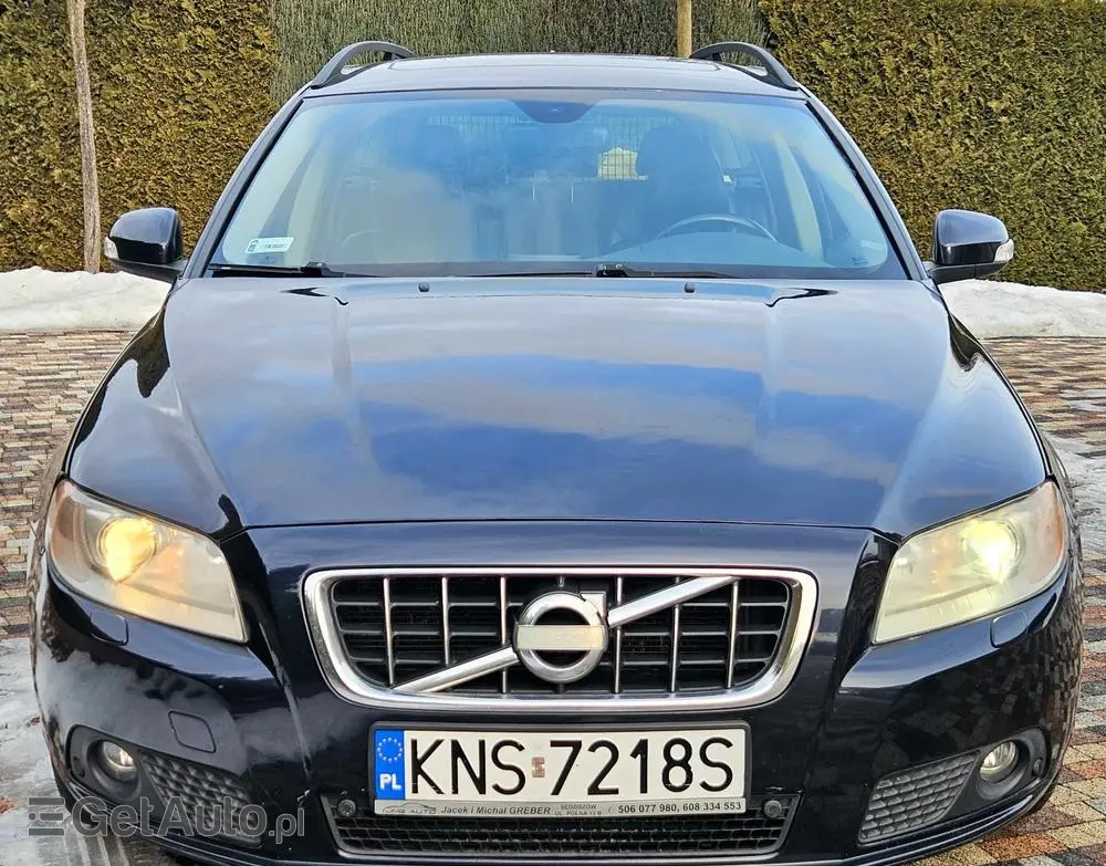 VOLVO V70 D5 Summum