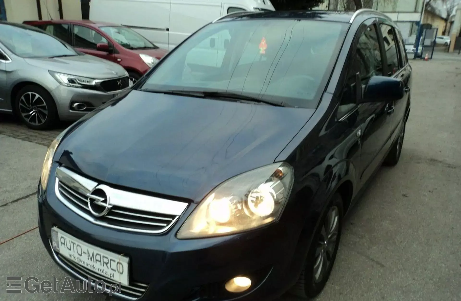 OPEL Zafira 