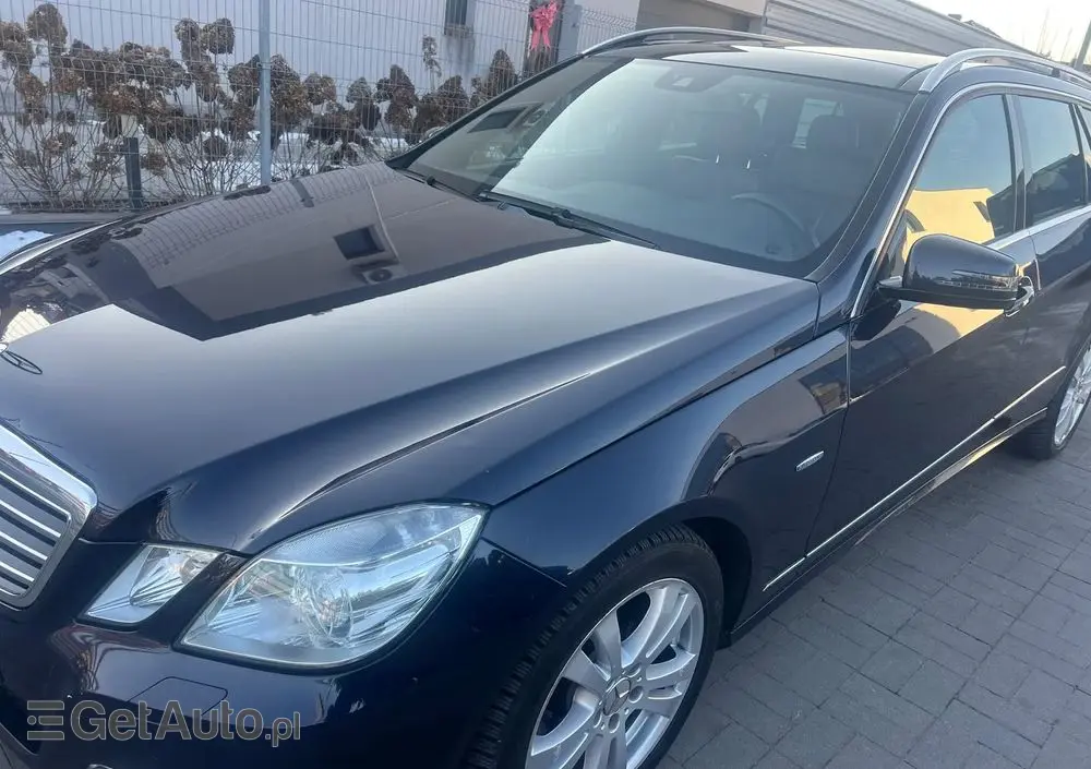 MERCEDES-BENZ Klasa E 350 CDI DPF 4Matic BlueEFFICIENCY 7G-TRONIC